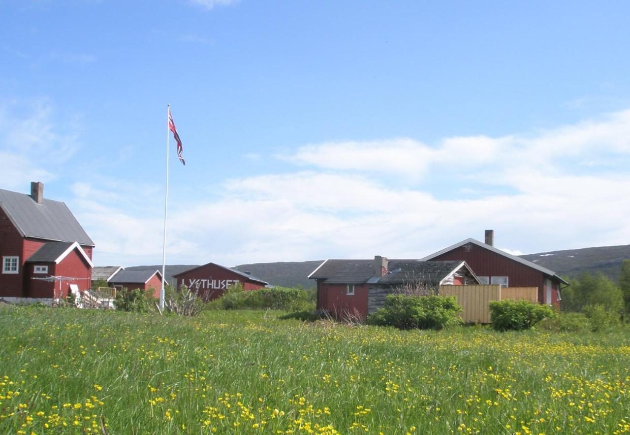 Varanger Kite Camp Austertana Εξωτερικό φωτογραφία